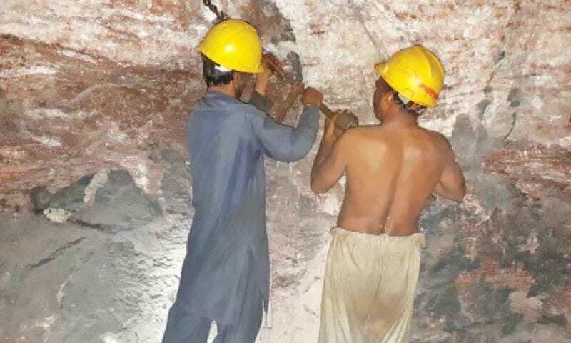 What is Himalayan Salt? 3 What is Himalayan Salt