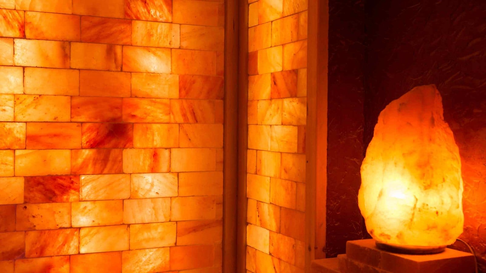 Himalayan Salt Bed - Benefits, Helpful Guide (2022)
