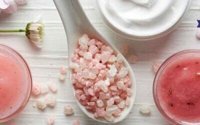 Blogs 19 Himalayan Salt Scrub for Glowing Skin – DIY Himalayan Salt Scrub Recipe